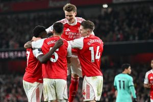 Wolves Arsenal